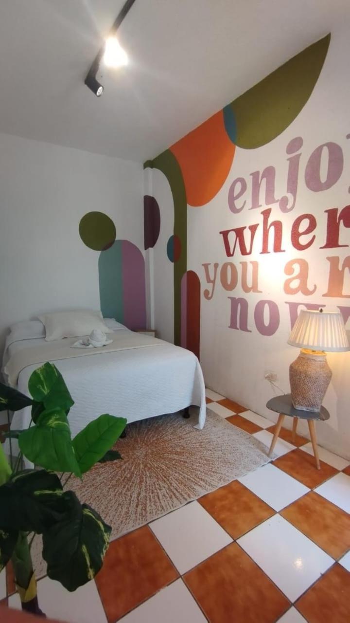 Lemon Tree Santa Cruz Hostel ซานตาครูซลาลากูนา ภายนอก รูปภาพ